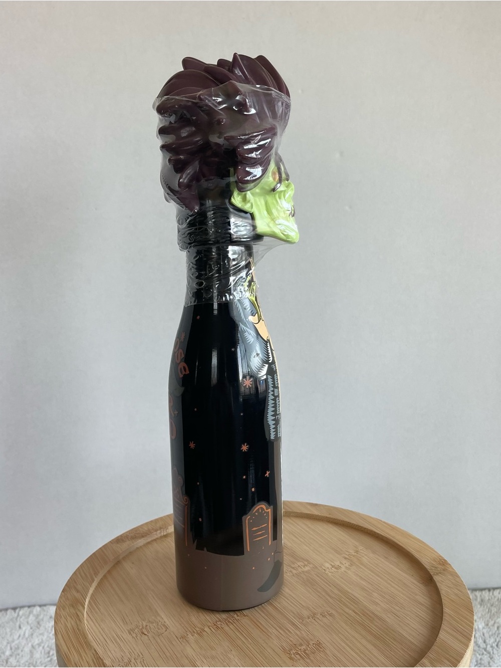 Disney Water Bottle - Hocus Pocus - Billy Butcherson - Picture 7 of 8